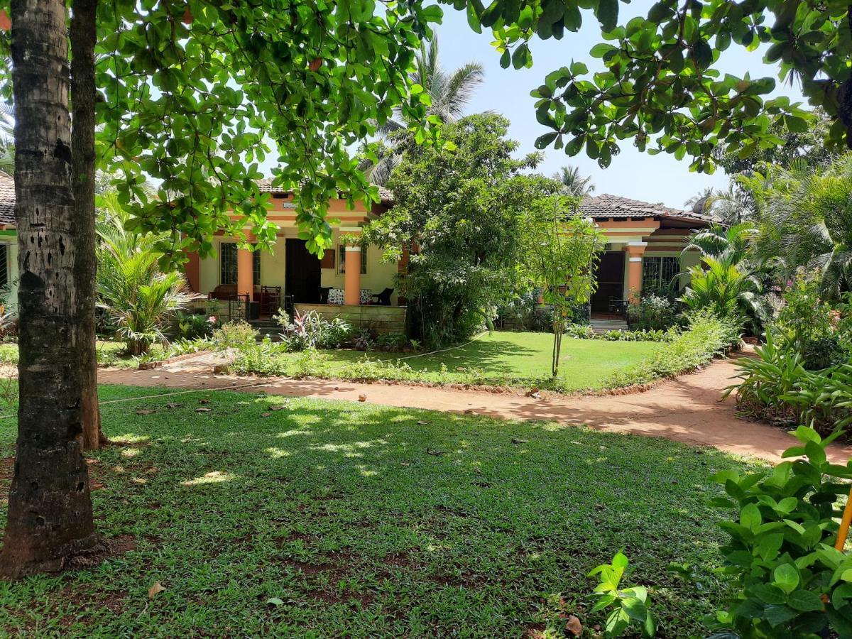 Tobias Villas Cavelossim Exterior photo